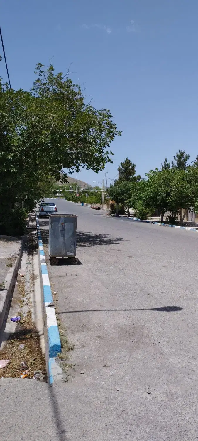 زمین ۲۰۰متر  سند تک برگ  دستجرد. باجواز  ساخت