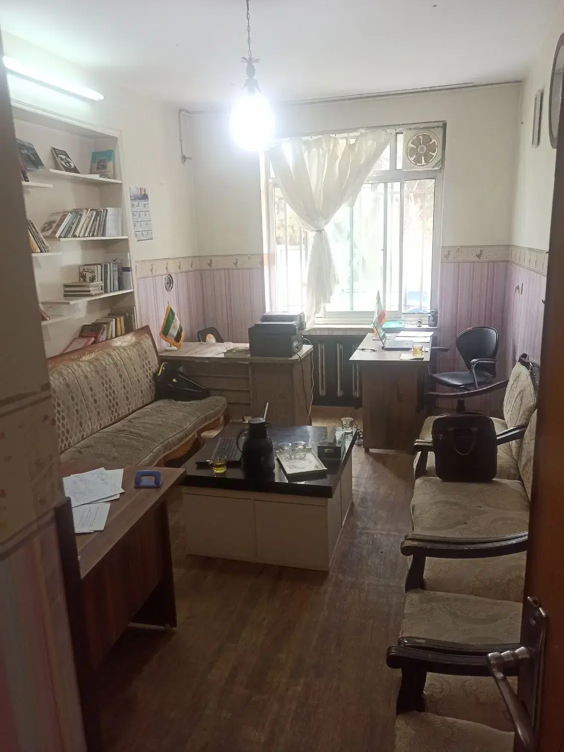 ویلایی 2طبقه مناسب مدرسه و دفتر کار