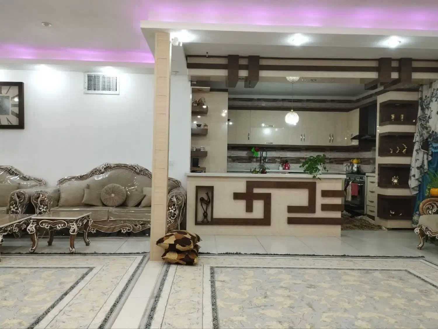 اجاره خانه ویلایی طبقه همکف   خ گردو وسط خ زارع