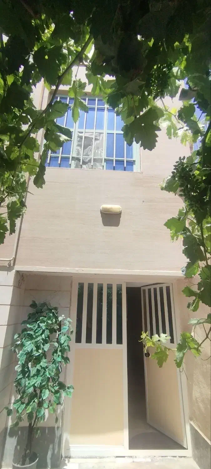 فروش واحد مسکونی طبقه اول در کیکاور
