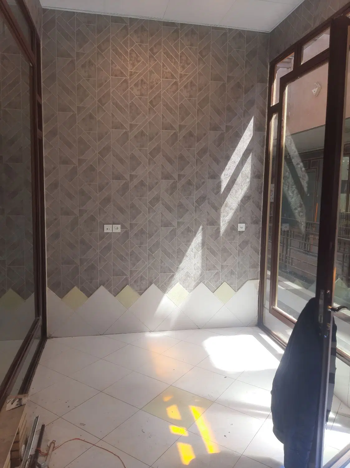 مغازه پاساژ اکباتان
