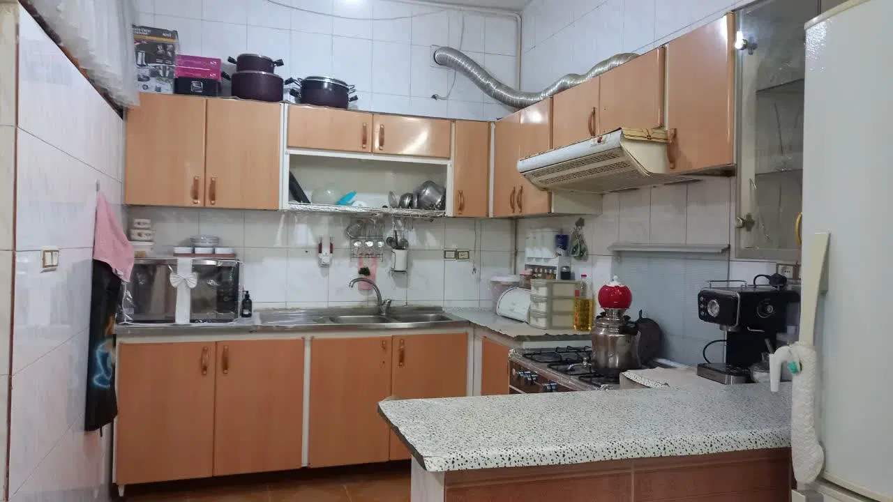 اجاره خانه همکف 100متری
