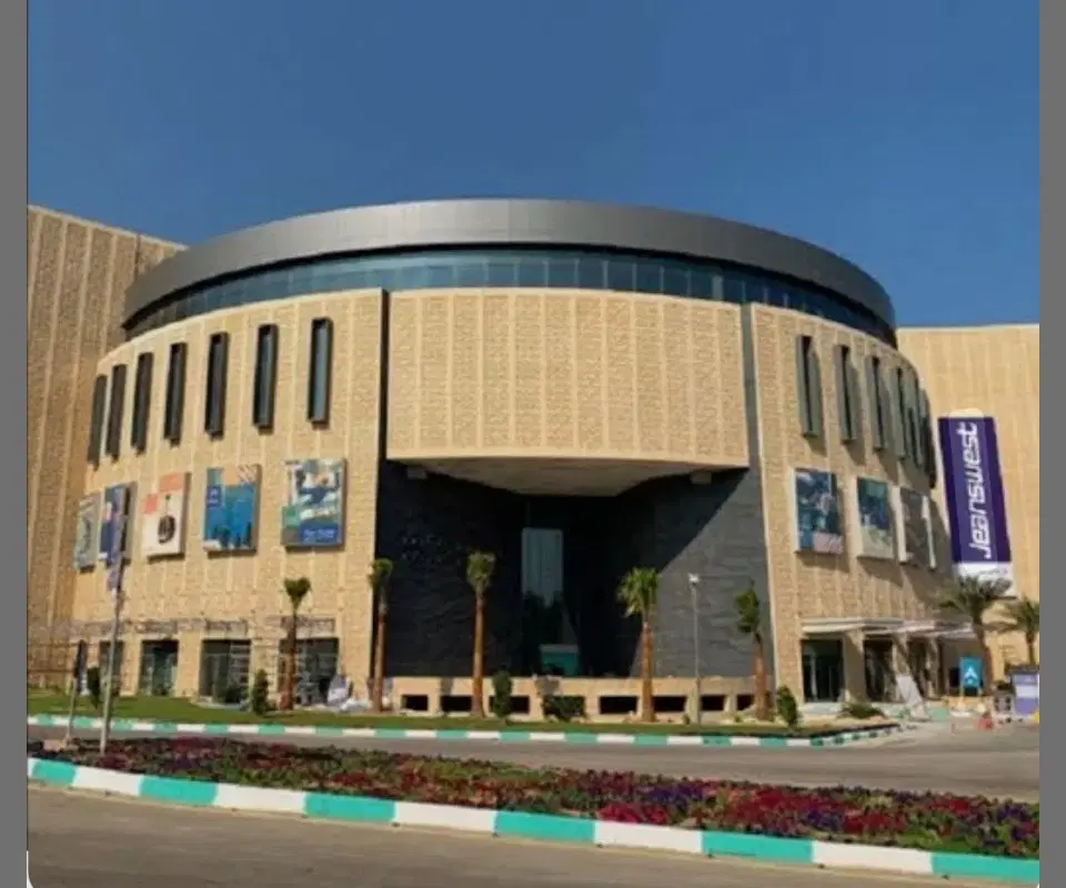 اجاره غرفه میکا مال با ۷ متر بر طلاو جواهر
