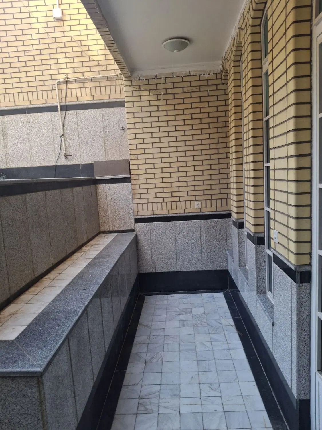 ویلایی دوطبقه طبقه زیرزمین ۱۱۰ متر