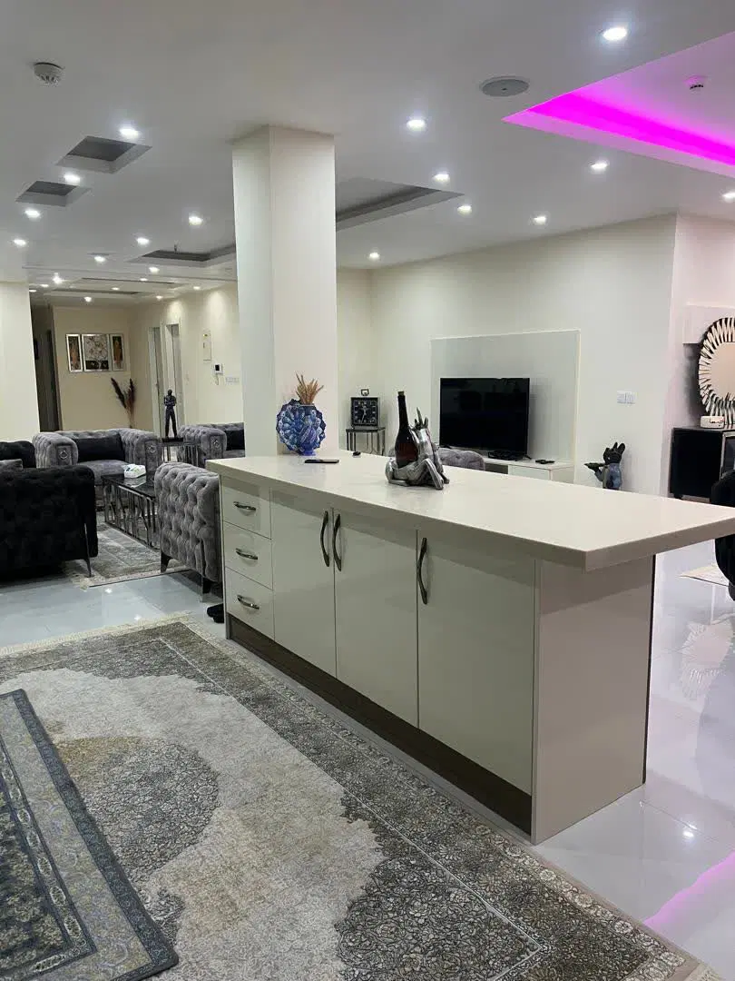 فروش تک واحدی 212متر_فوق لاکچری و خاص_ کوی پیروزی