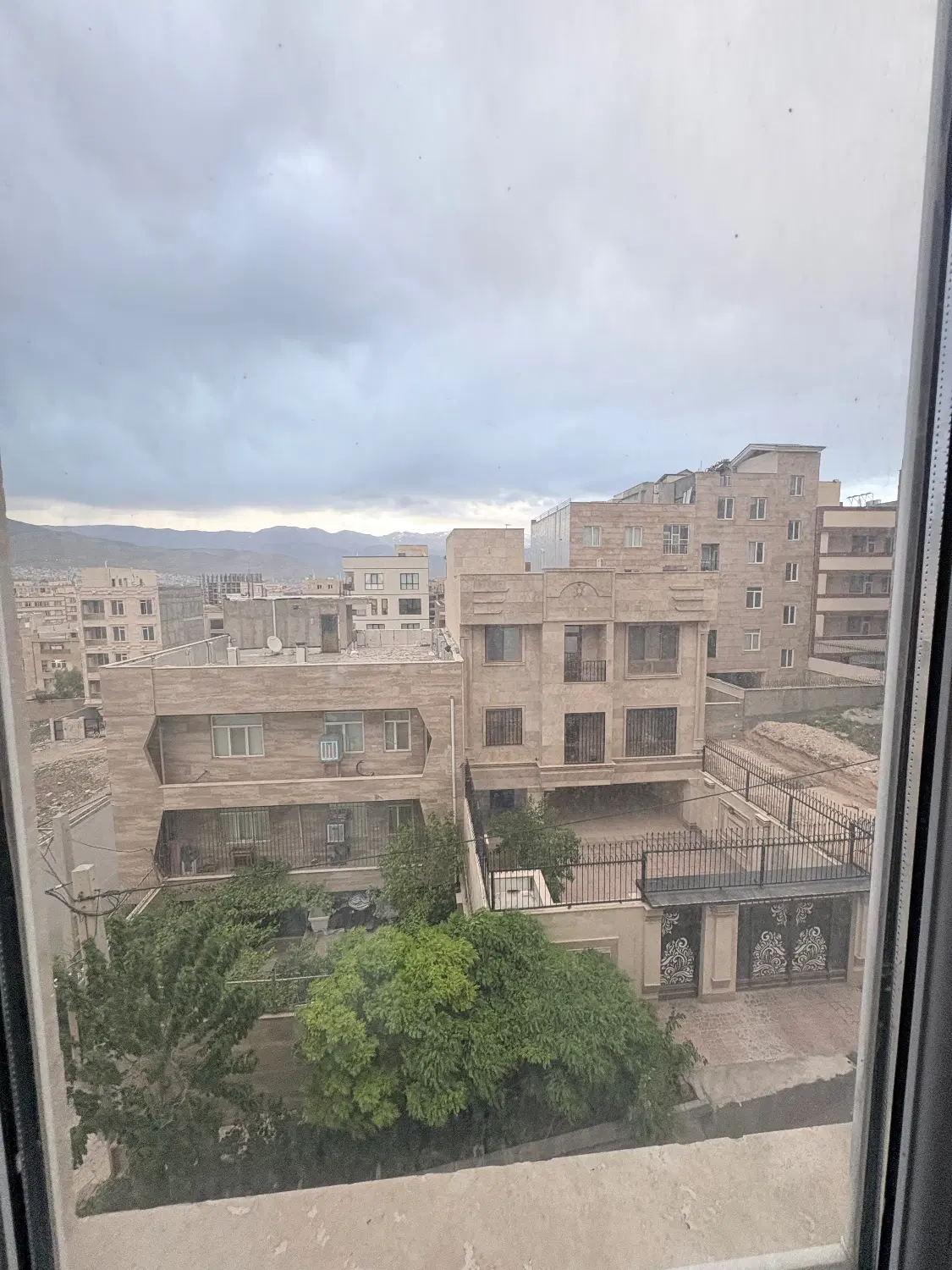 آپارتمان در گیلاوند