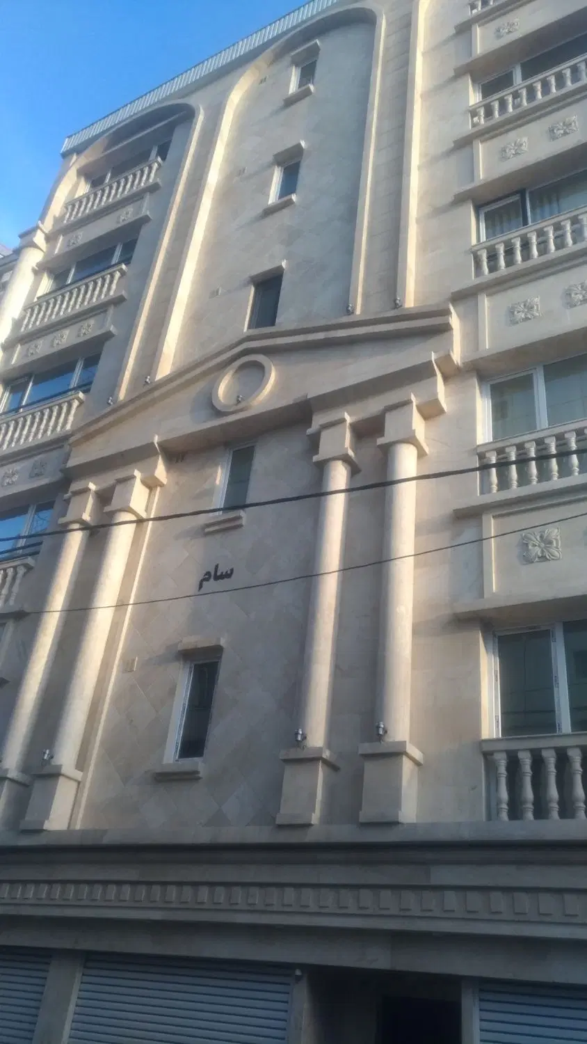 تک واحدآپارتمان۱۹۰متری در لوکیشنی آرام وشیک منظریه