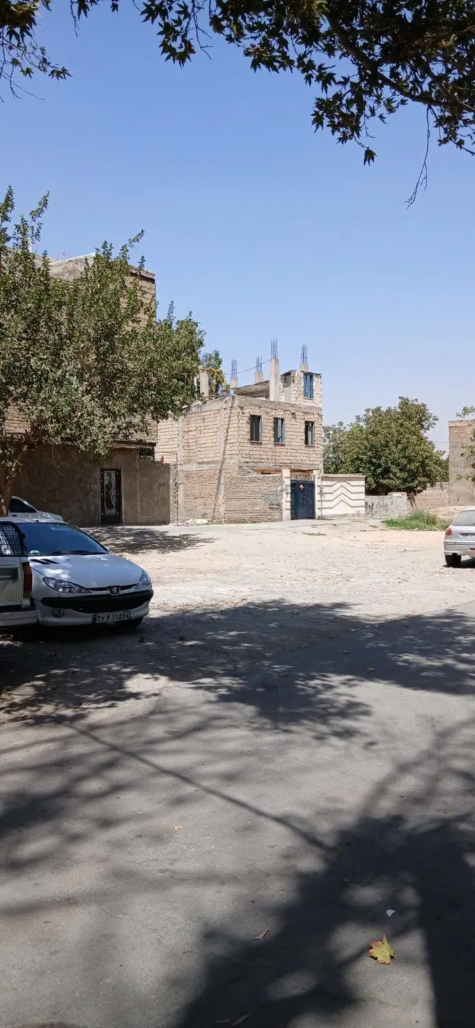 زمین مسکونی دینار اباد شهریار 104 متر