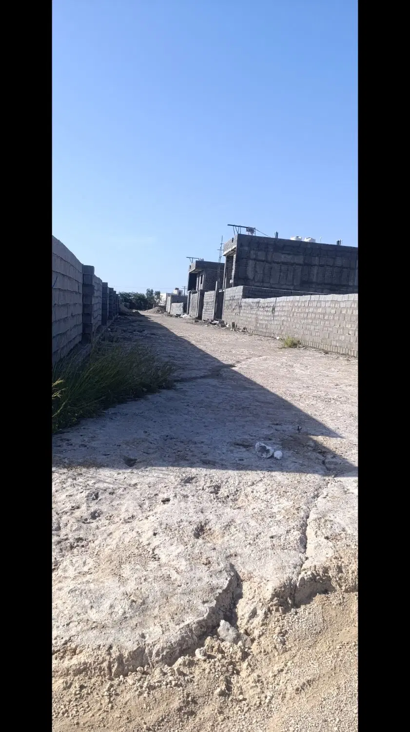 زمین 180 متری تنگک