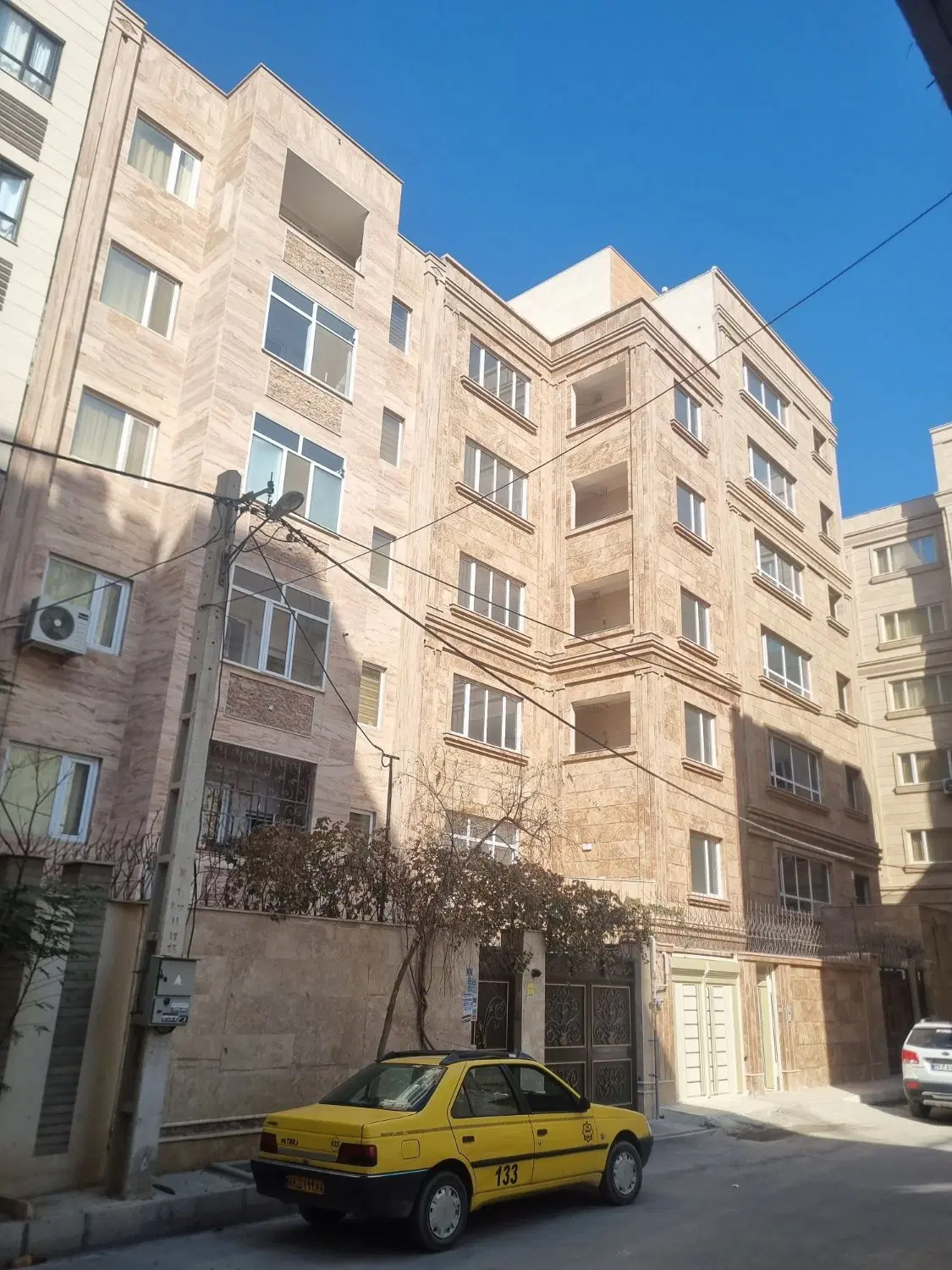 ۱۳۵ متر نوساز کلید نخورده