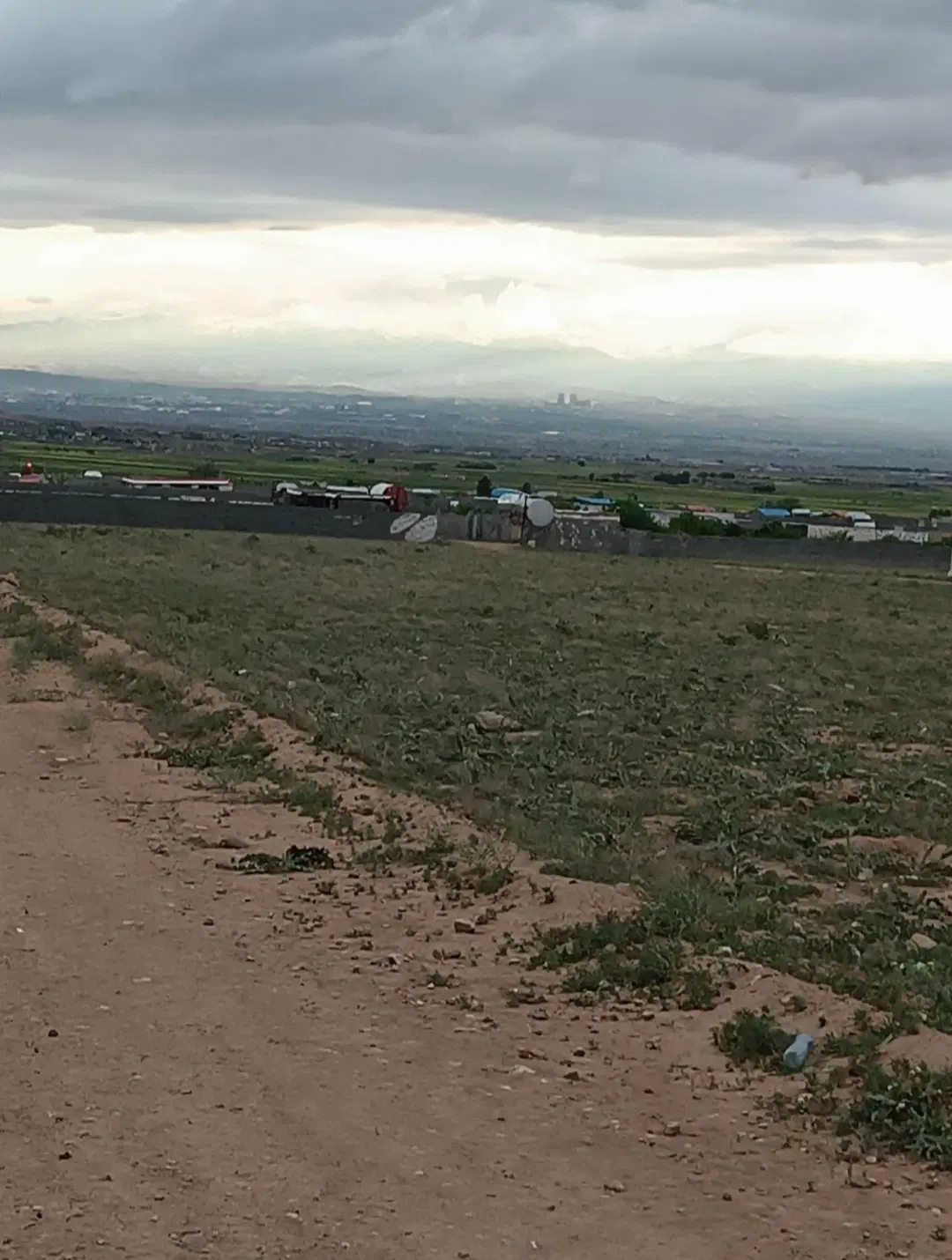 900متر زمین ملکی جهت باغ ویلا  ماریان