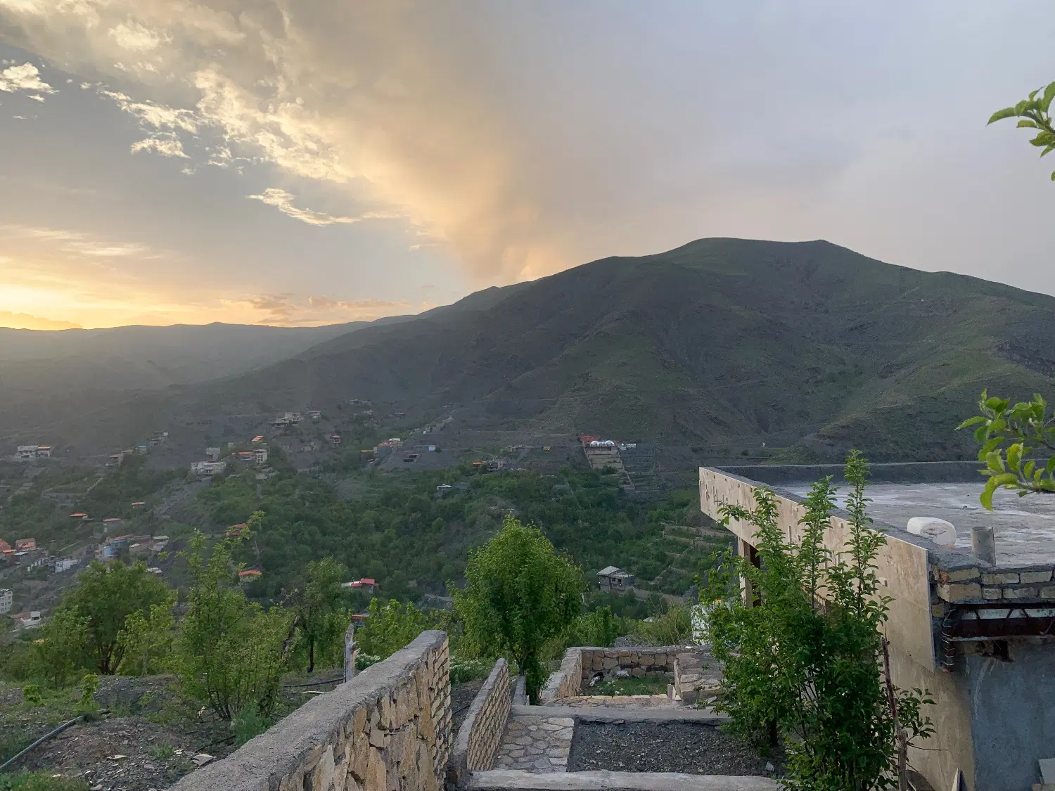 باغ زمین زشک ۱۴