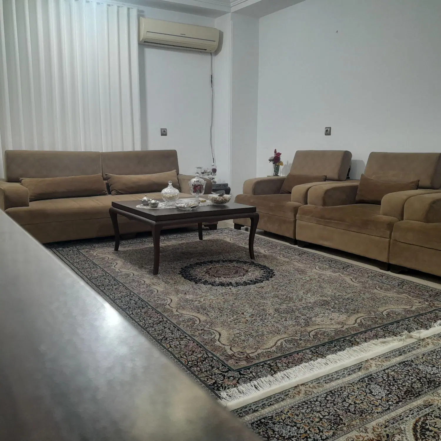 خانه دوطبقه