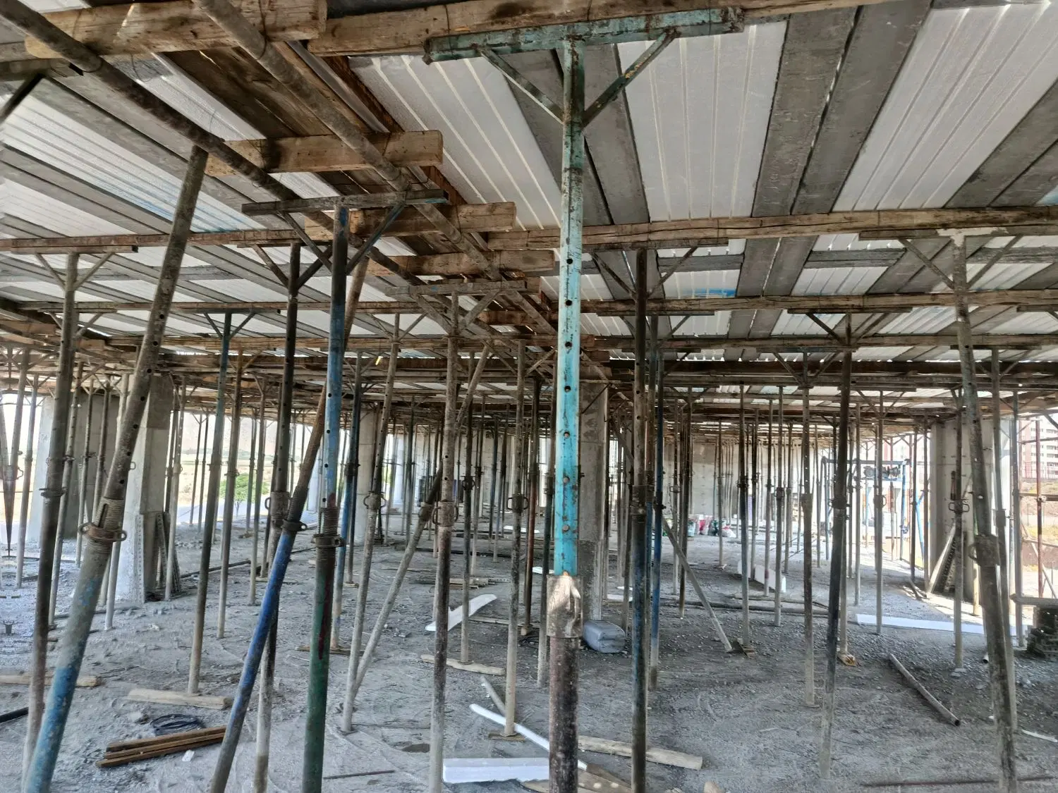 مشارکت در ساخت
