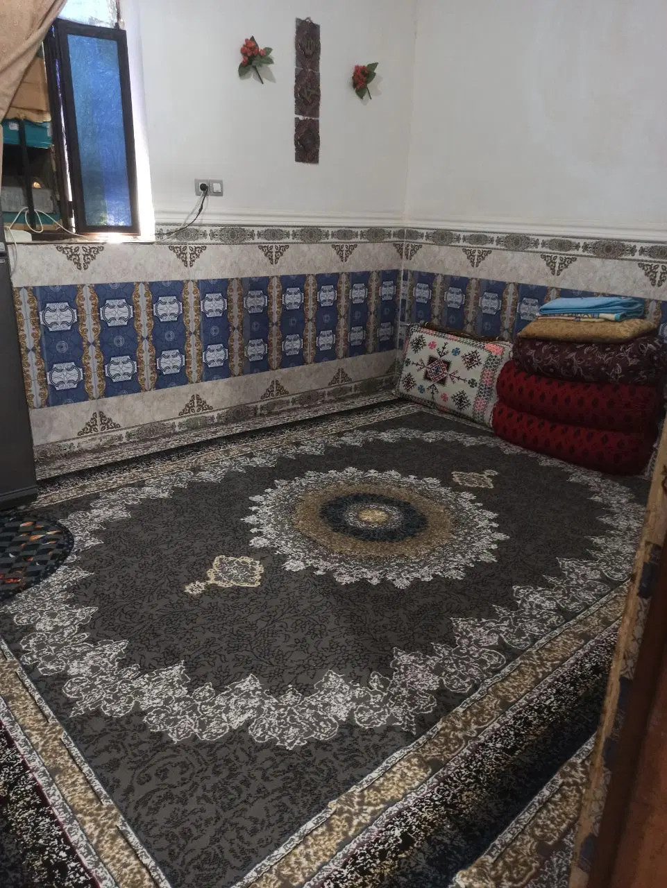 فروش خونه ویلایی فلکه کشاورز سی متری ولایت ۲۴