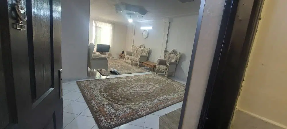 آپارتمان ۹۵ متر دارای پارکینگ
