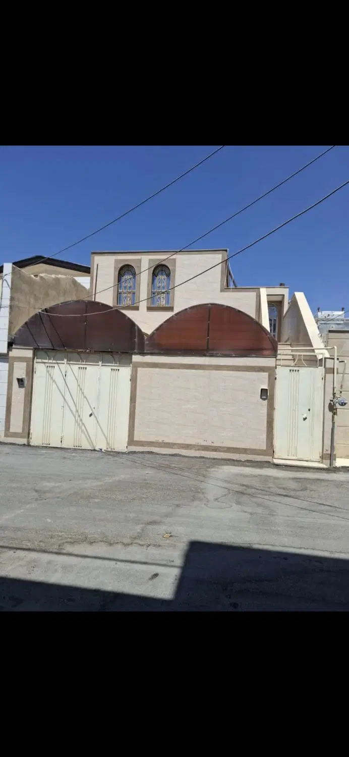 خانه ویلایی هم کف