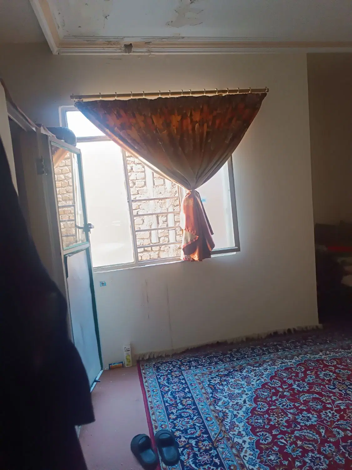 آپارتمان طبرسی شمالی چهار حیدری نسب سیزده