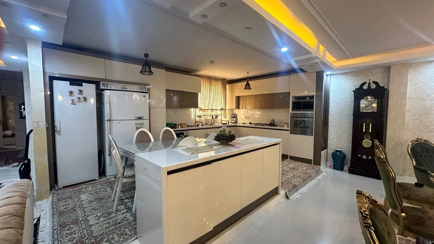فروش واحد مسکونی