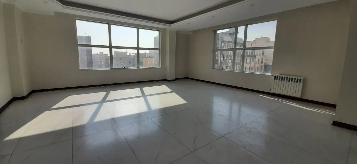 ۱۰۲ متری _ ۲ پارکینگ _۲ خواب _ مرزداران