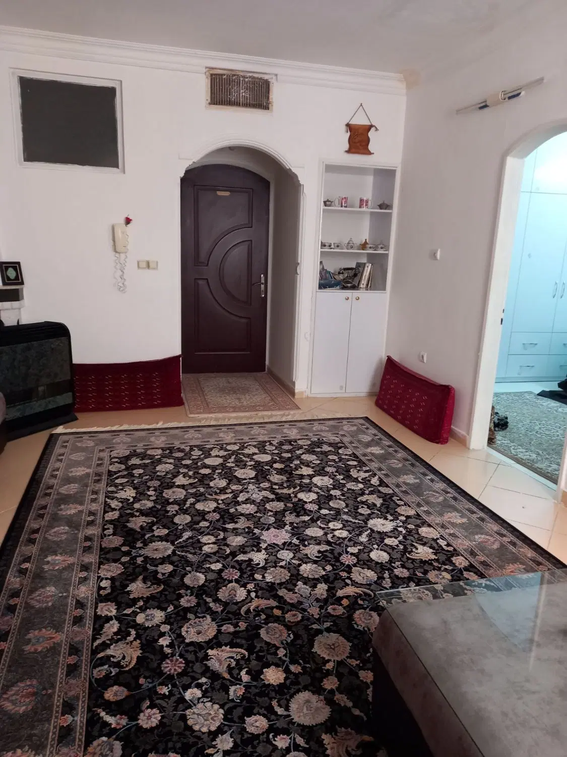 خونه اجاره ای دوخوابه تمیزوشیک