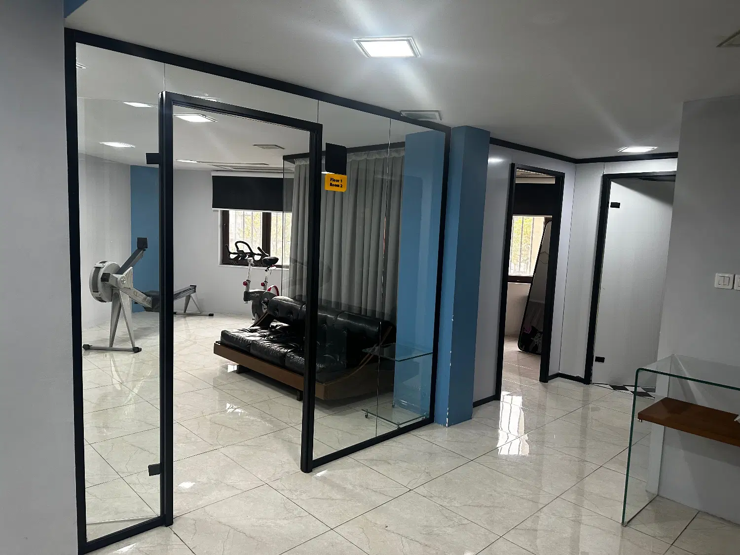 دفتر کار بسیار لوکس
