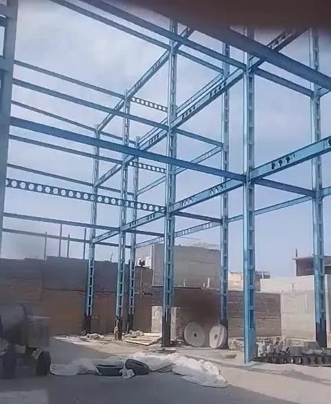 اسکلت سه طبقه