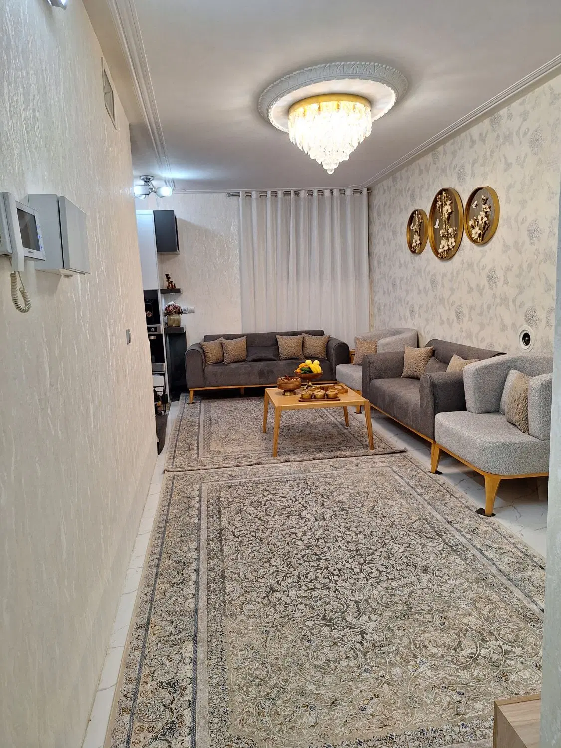 فروش منزل ۳ طبقه لوکس