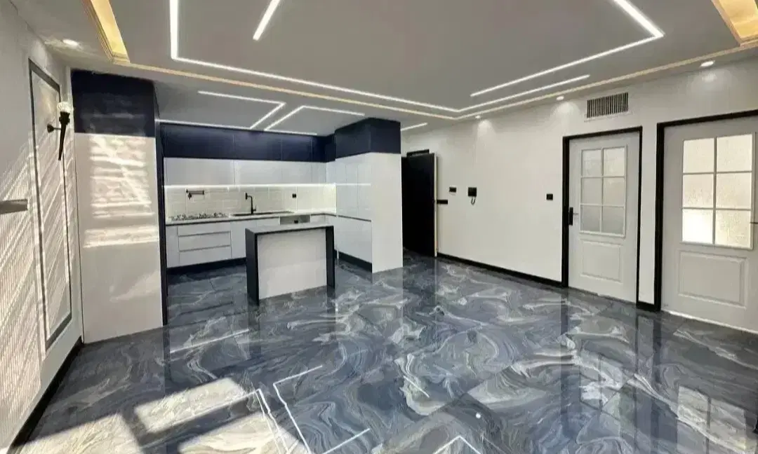 ۱۰۵ متری چیتگر نگین غرب دریاچه