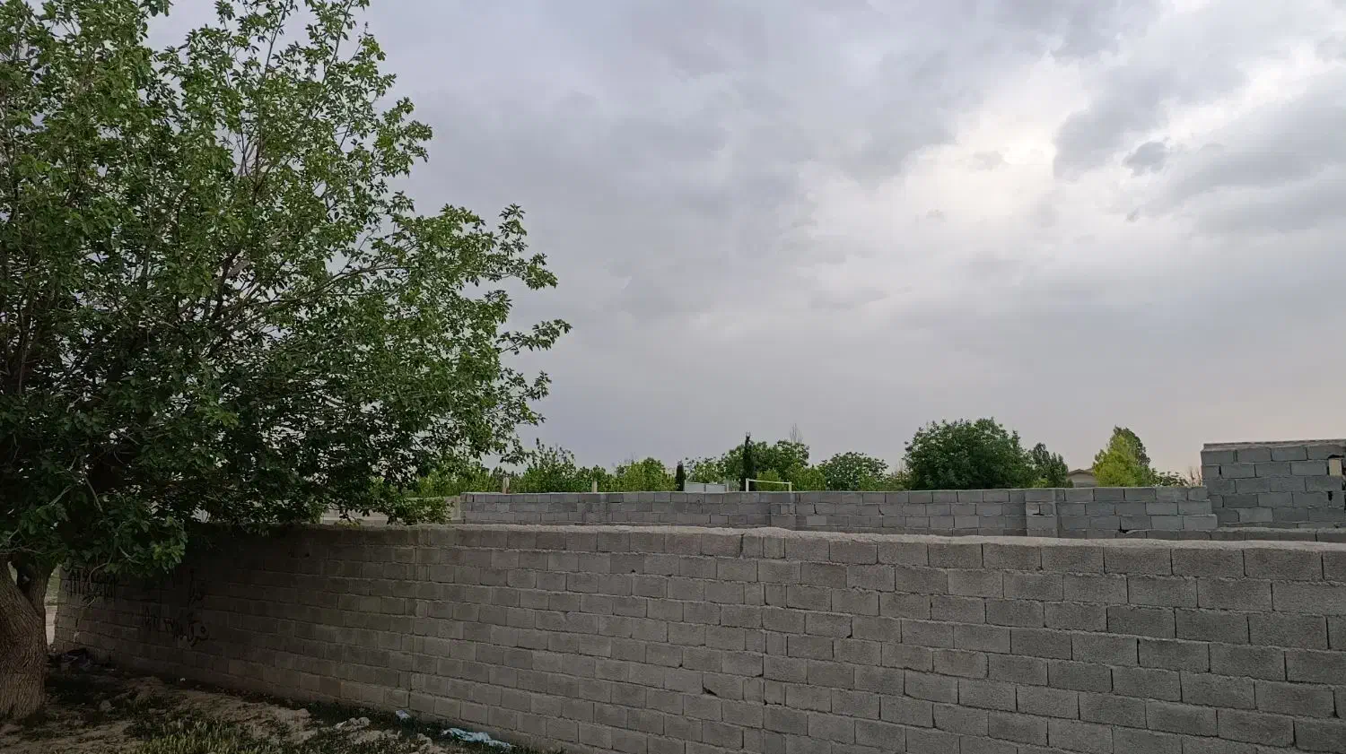 باغچه ۵۰۰ متری چهارباغ عرب اباد