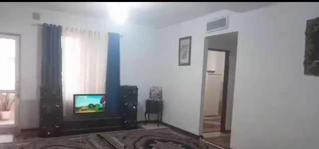 آپارتمان دوخوابه فول امکانات  فاز ۵ جنوب
