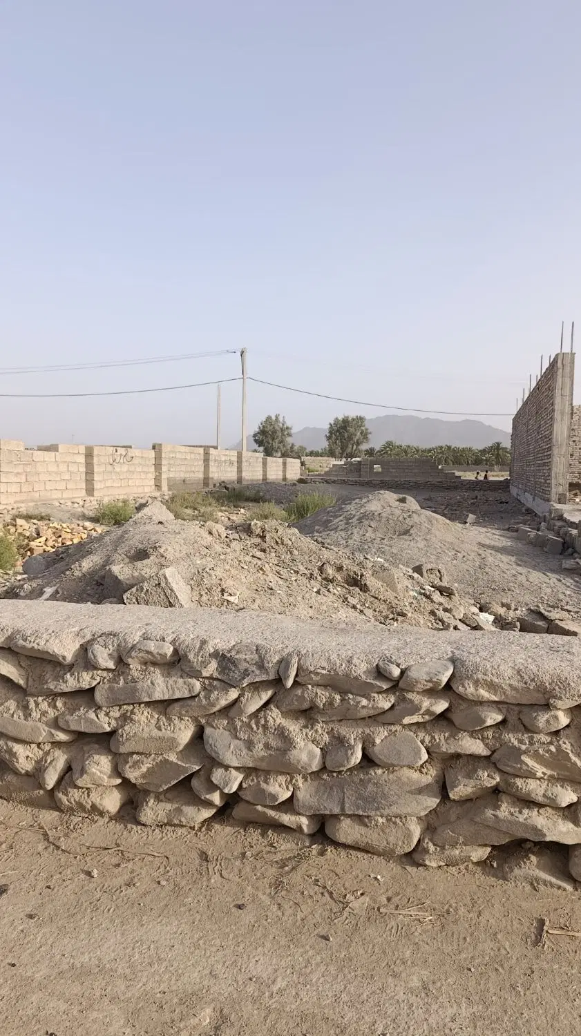 زمین فروشی بهترین مکان جهاد آباد نبی اکرم وسط کوچه