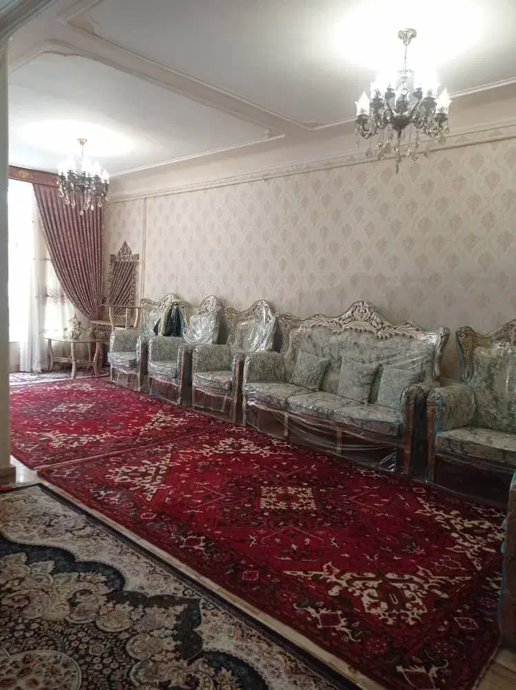 خانه مسکونی تک واحد حیاط دار در خیام انصاری فرد