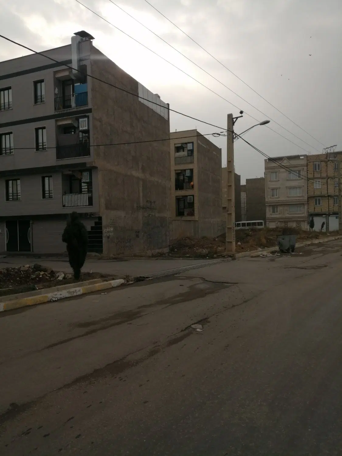 زمین تجاری مسکونی نصرت آباد