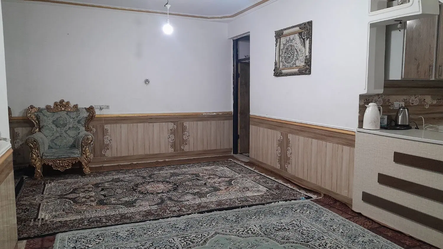 یک باب منزل مسکونی