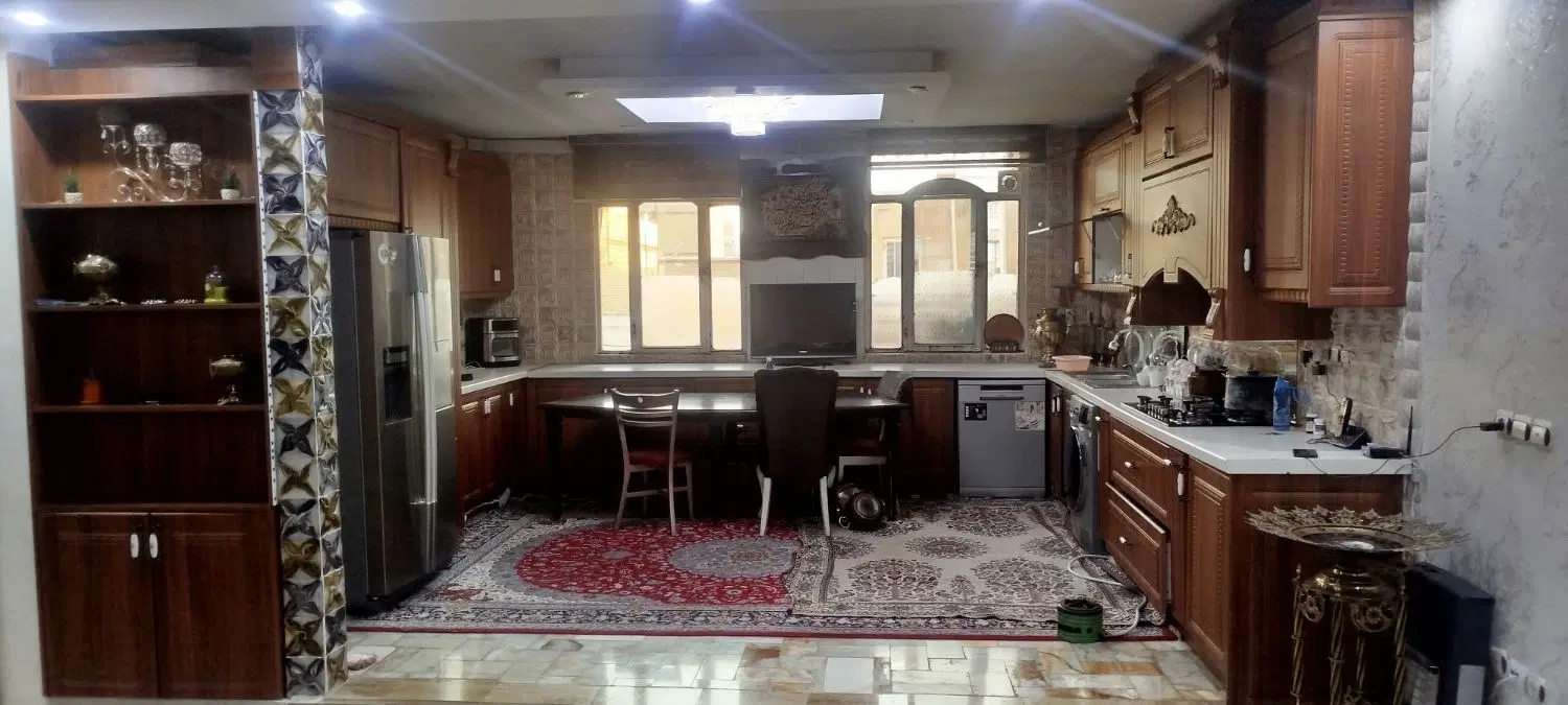 آپارتمان 2 خواب 105متری