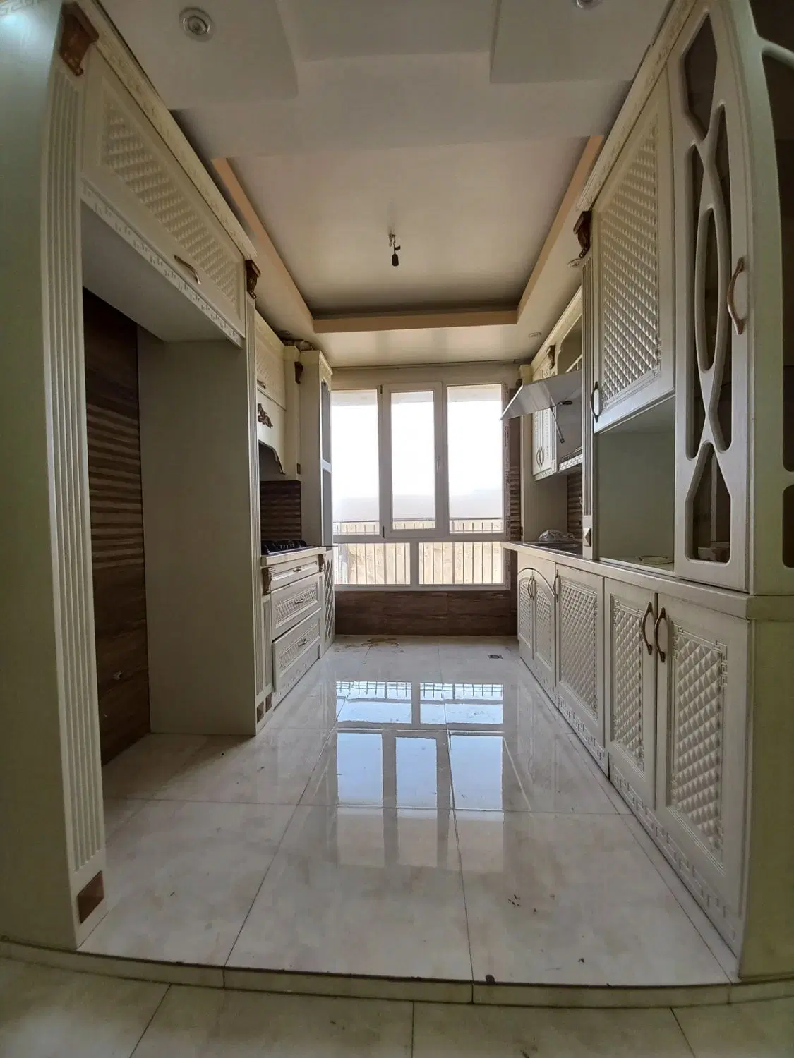 ۹۰ متر۲خواب(مستر)فول امکانات داخل فاز