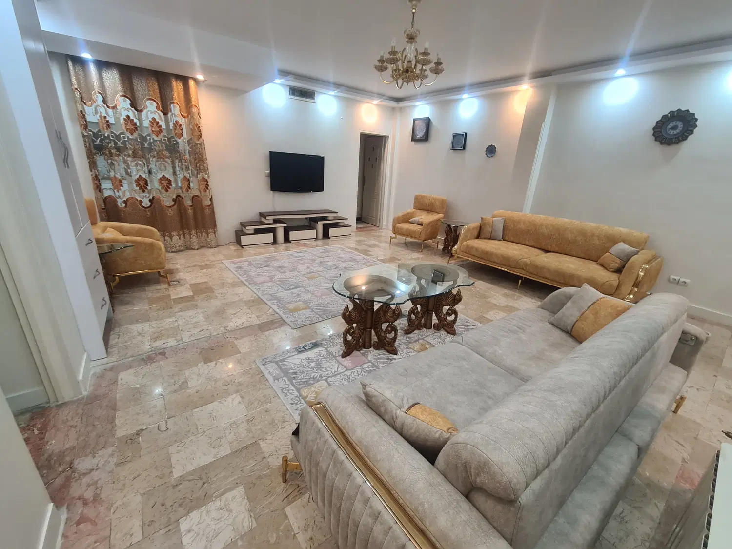 آپارتمان مبله تمیزممتاز مناسب اجاره ۶ ماهه وسالانه