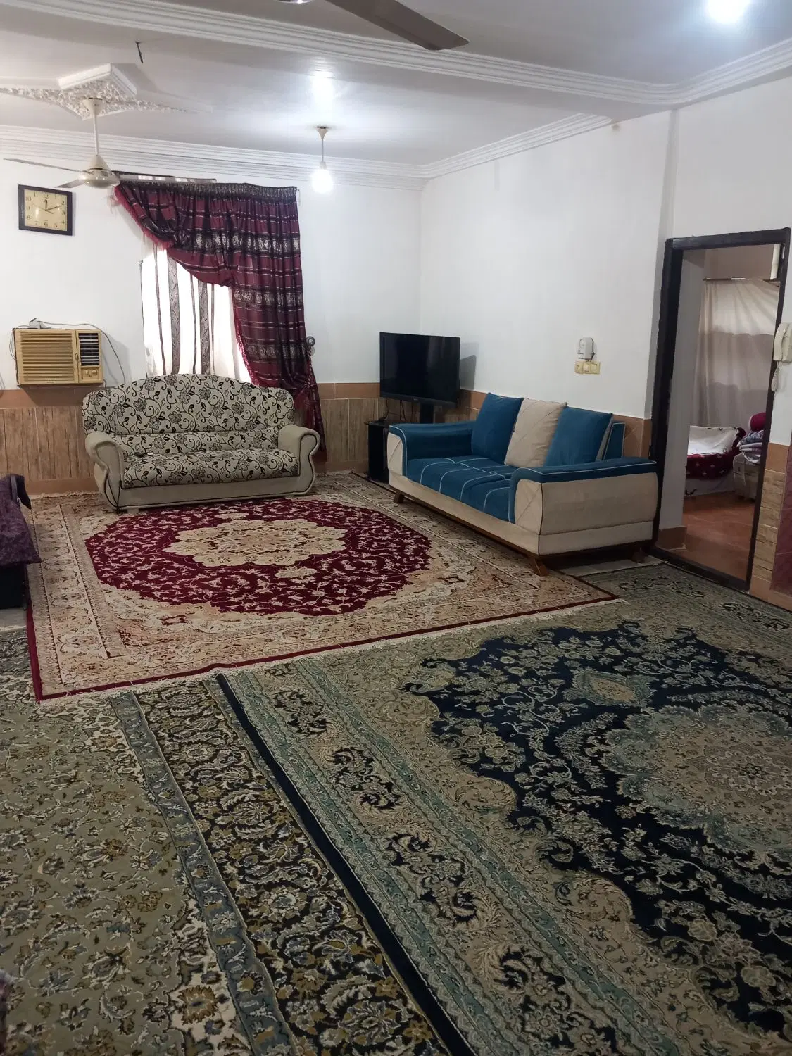 سوییت اجاره ای  یک واحد خونه وخونه باغی