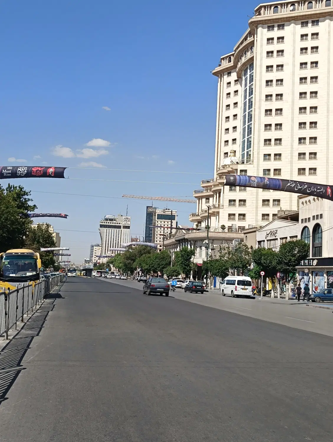 مغازه تجاری حاشیه امام رضا