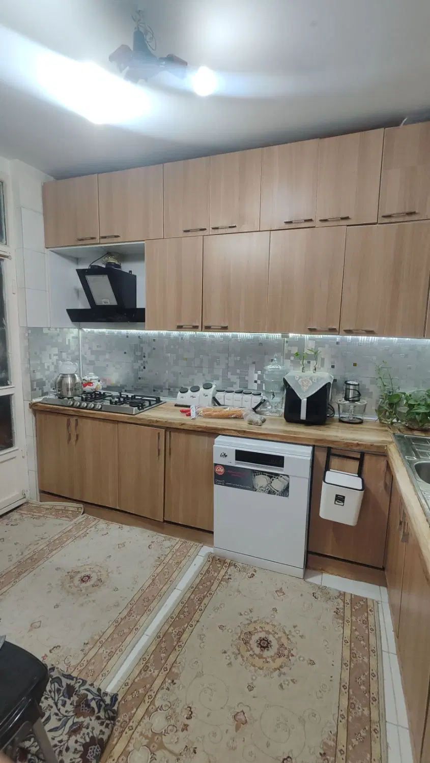 ۹۰ متری خوش نقشه در شهرک