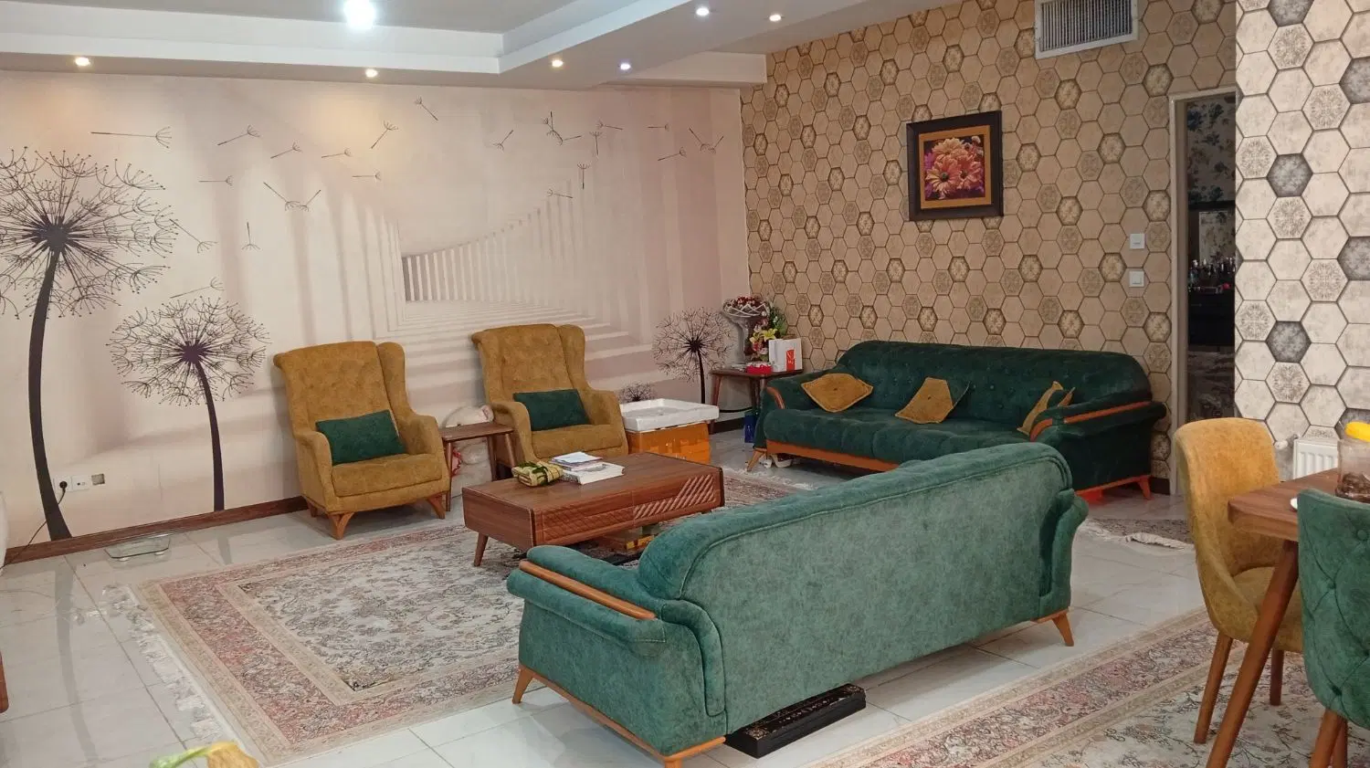فروش واحد ۸۵ متری خوش نقشه در پیروزی