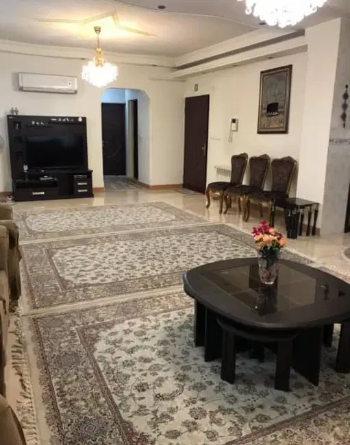 فروش یک واحد آپارتمان ۱۲۲متری در معلم ، علی آباد