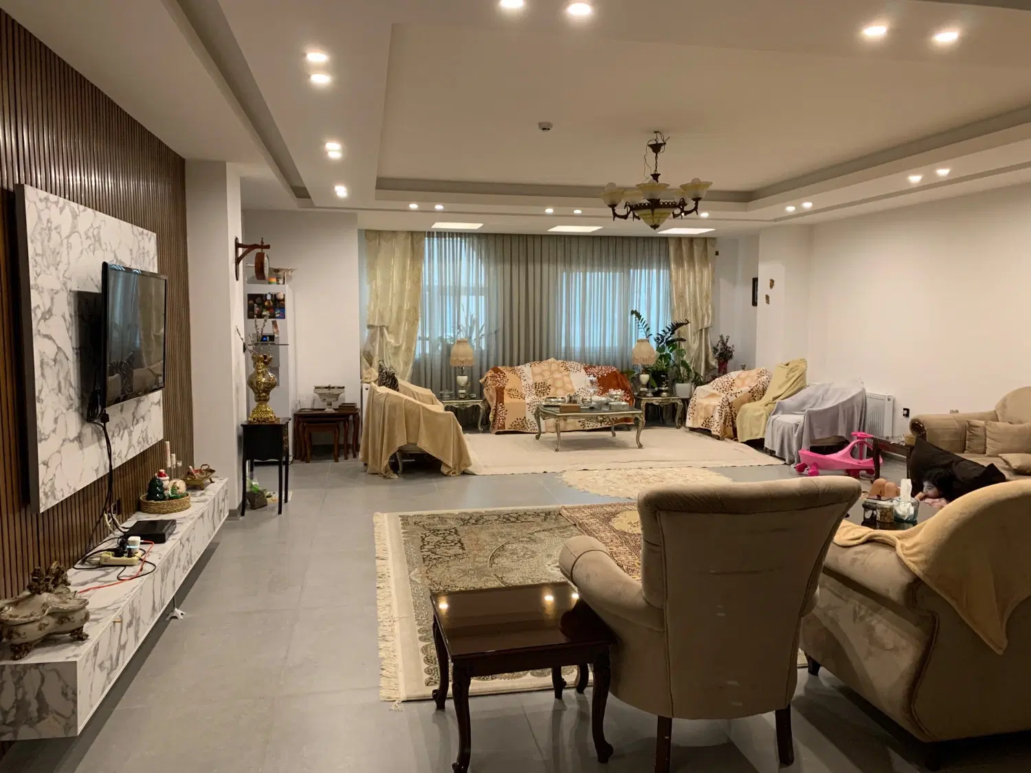۲۱۱ متر نوساز در خیابان شریعتی