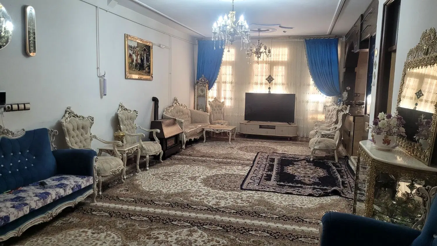 با سلام یه واحد فول امکانات واقع در شهرک شمالی