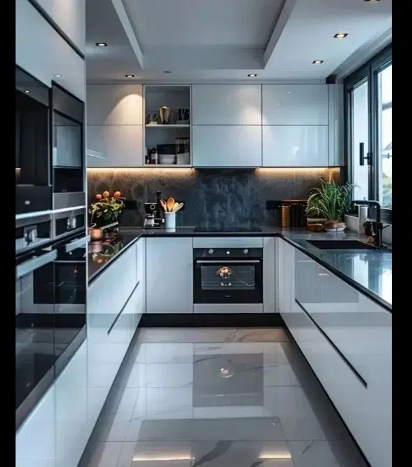 فروش ۴واحدی یکجابهترین لوکیشن_۲۲۰متر_خیابان عریض
