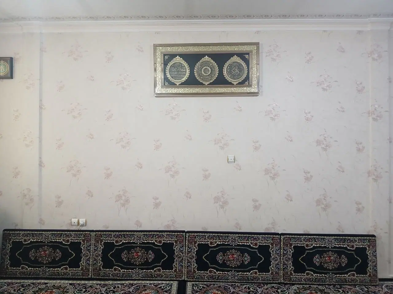 خانه ۵۷ متری ۳ طبقه  کامل