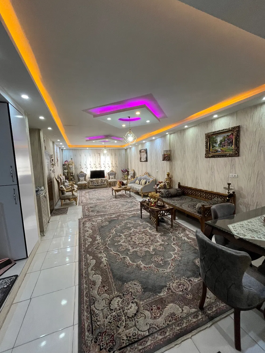 یک واحد آپارتمان ۱۰۰متری تک واحدی