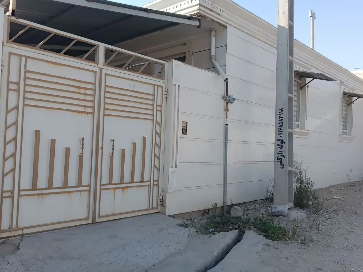 خانه 140 متری تلوری گلستان 8 فرعی 2