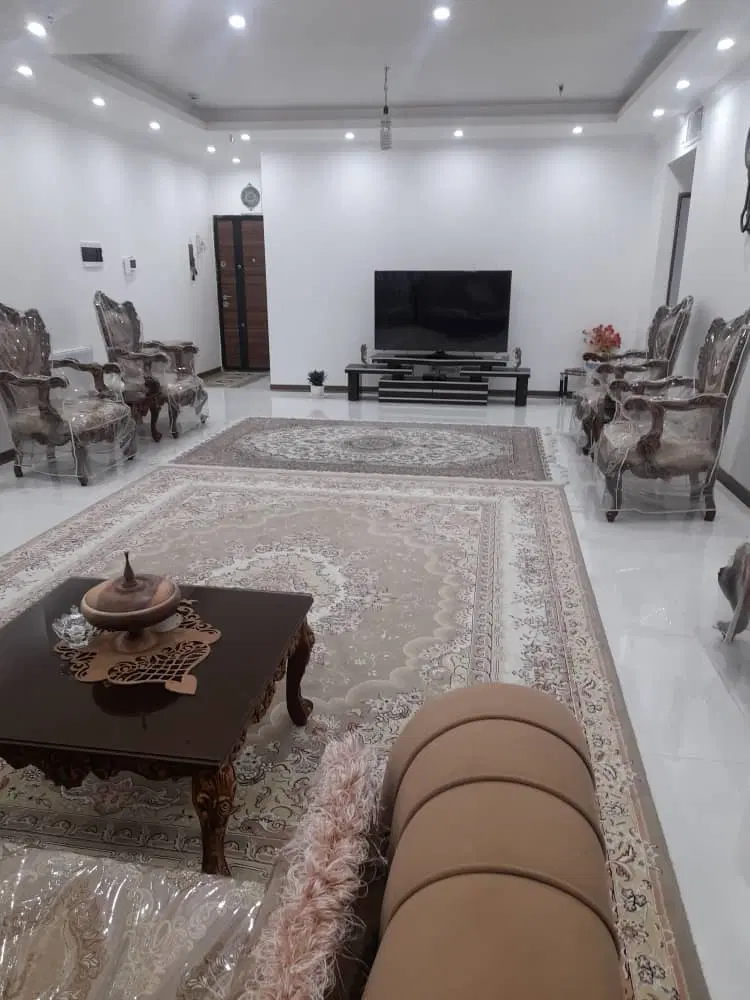 آپارتمان نوساز۳خوابه
